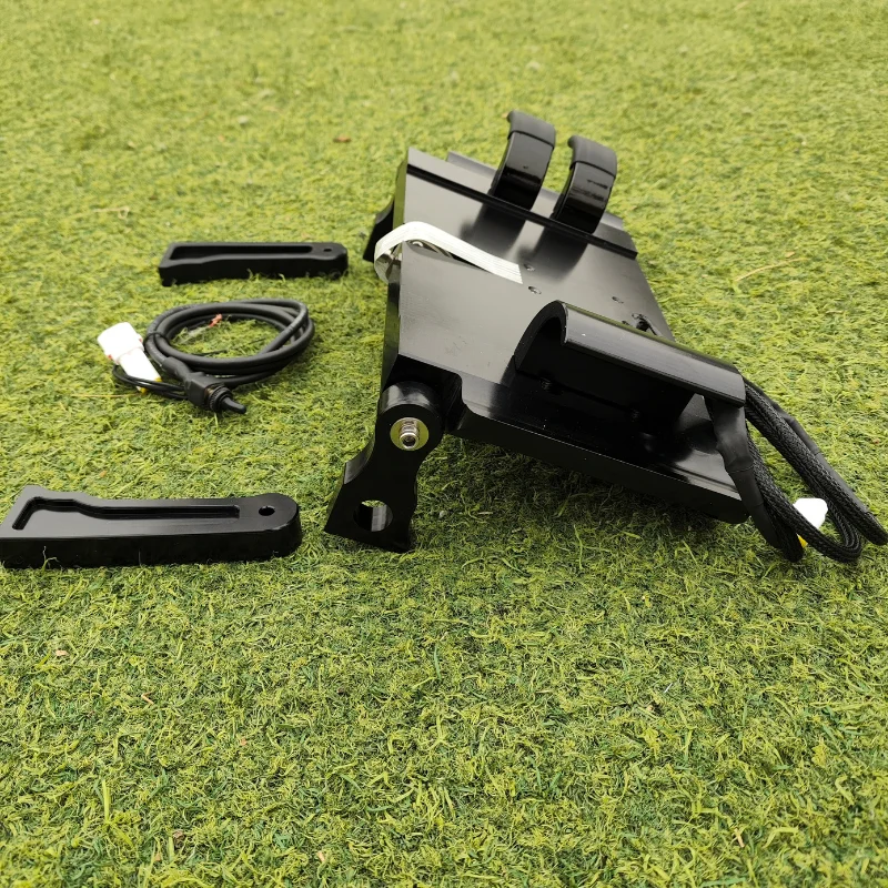 Innovative Design of Motorcycle Electric Bottom Support Suitable for Boys to Break Through Gliding Foot Support