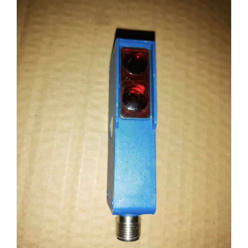 Second hand HN55PA3 photoelectric sensor test OK in stock, fast delivery