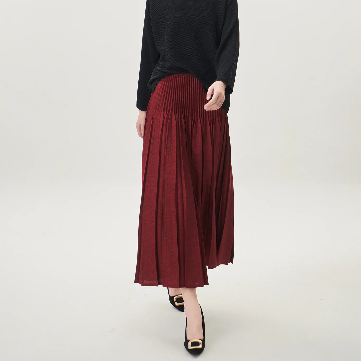 

Women Pleated Solid Color Elastic Waist Loose Plus Size Design Fashionable and Casual Versatile Elegant Female Half Skirt