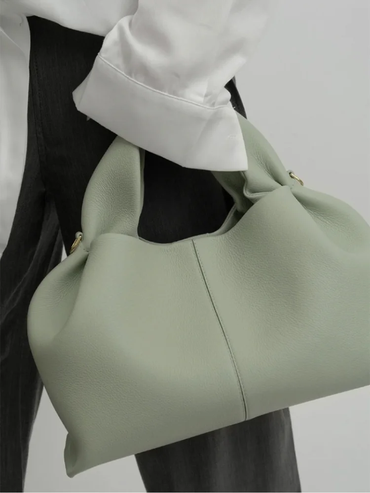 

Large Capacity Women's Simple Handbag Solid Color European and American Shoulder Bag Soft Leather Handbag
