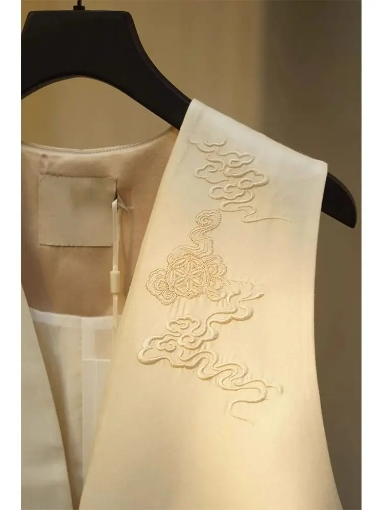 التطريز الرجعية سترة المرأة فضفاضة أكمام مطرزة الخامس الرقبة القمم النمط الصيني العرقية خمر تانغ سترة Symmer موضة جديدة #4