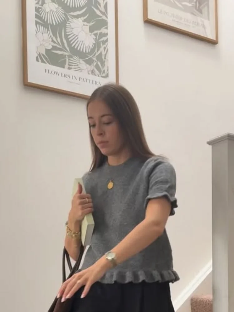 

Однотонный вязаный топ с короткими рукавами и грибковым краем, женский повседневный свободный топ с круглым вырезом, 2026, женский весенне-летний повседневный наряд для поездок на работу