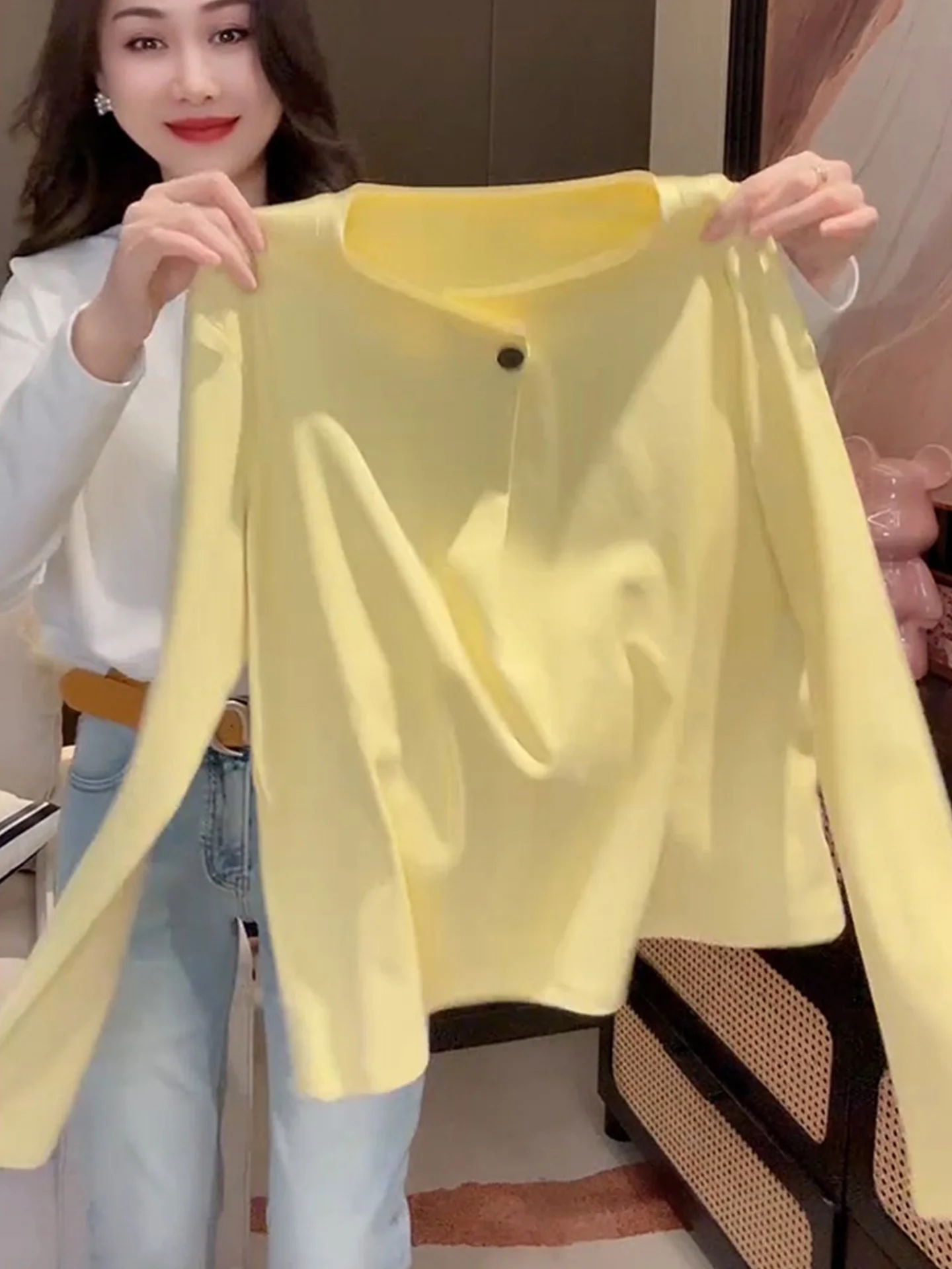 スリム効果のあるサマーデザイン、長袖コットンベースのゆったりフィットカラーインナーウェア、レイジーな女性用Tシャツ