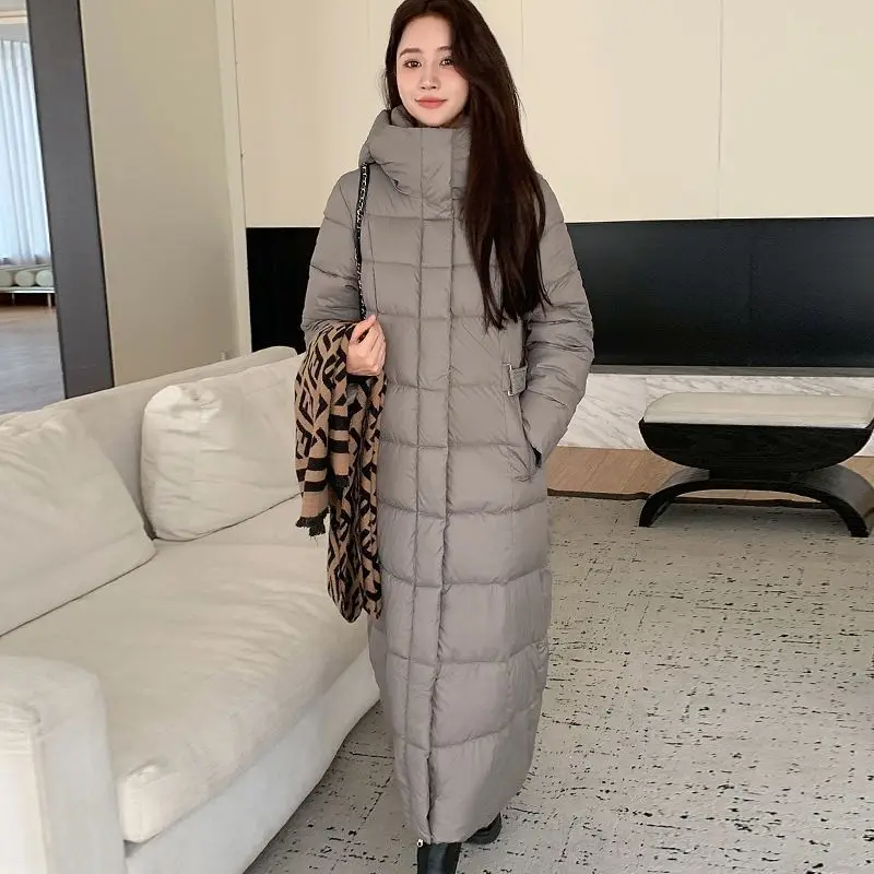 Winter New Women's Down Cotton Jacket Commuting Windproof Hooded Long Tailored Coat