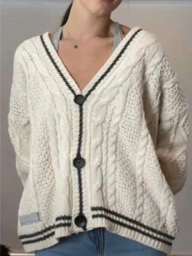 سترات TS Cardigans المطرزة على شكل نجمة للنساء بأكمام طويلة وصدر واحد كبير الحجم محبوك سترة Taylor Folklore