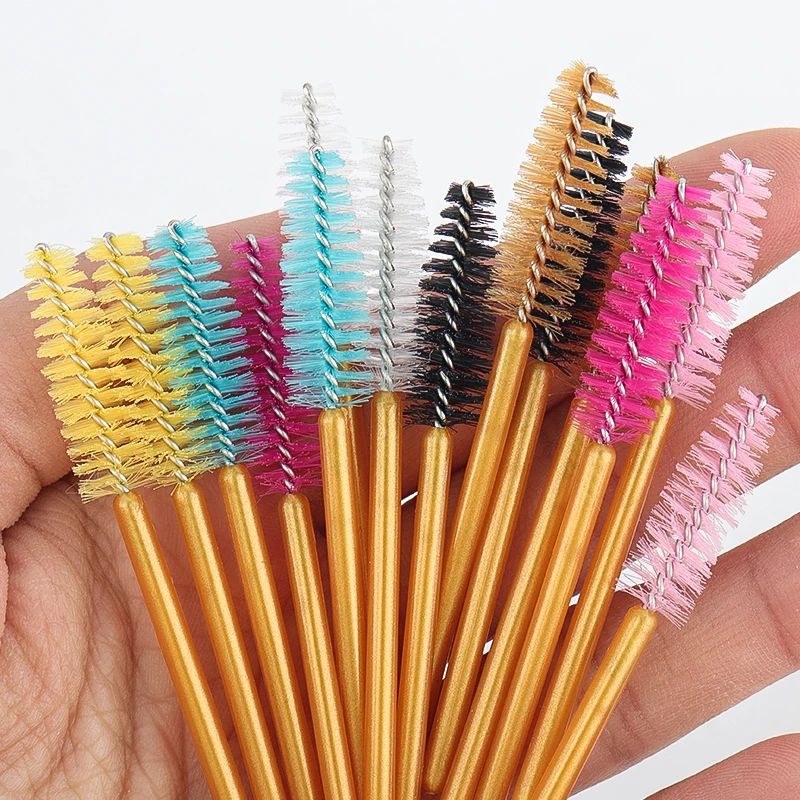 50 pçs descartável escova de maquiagem de cílios rímel varinhas ouro mini cílios escovas curto sobrancelha pente cílios extensão ferramenta
