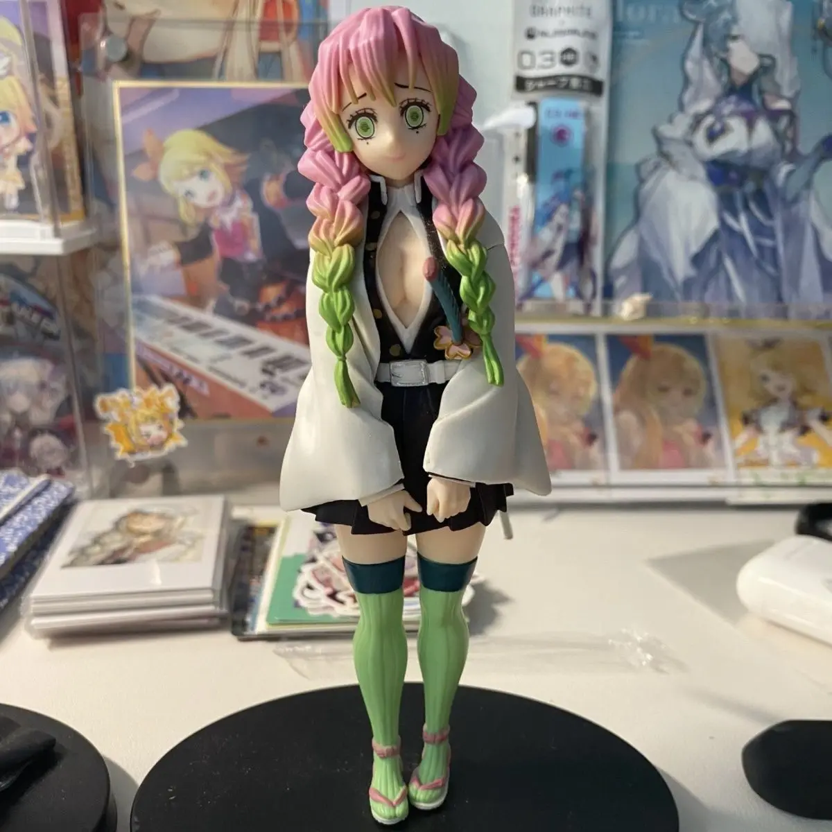 Figura de Demon Slayer: El Cazador de Demonios - Mitsuri Kanroji y Tanjiro (Pilar del Amor) con Atuendo de la Amistad, Modelo de Exhibición, Regalo Lindo y Divertido para Amigos