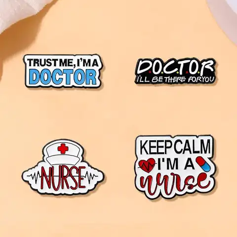 10 best sales नर्स ब्रोच - №1