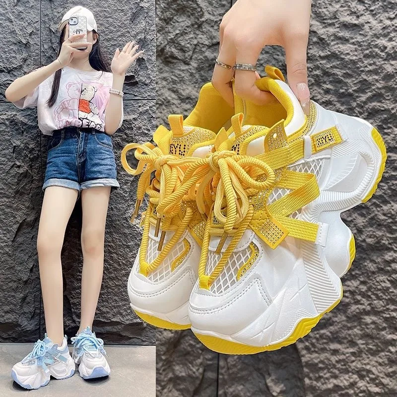 Dad shoes, women's design sense, summer new mesh breathable lightweight sports shoes, height increasing casual shoes
