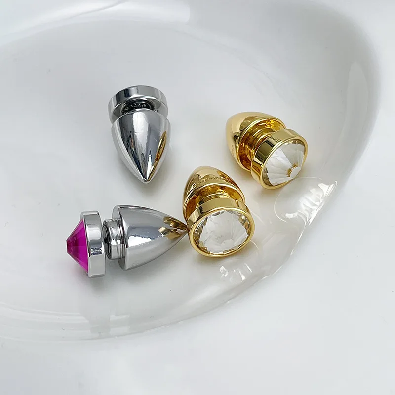 High Quality Single Rhinestone Bullet Cone Sexy Titanium Steel Stud Earring For Women Men Brand Jewelry