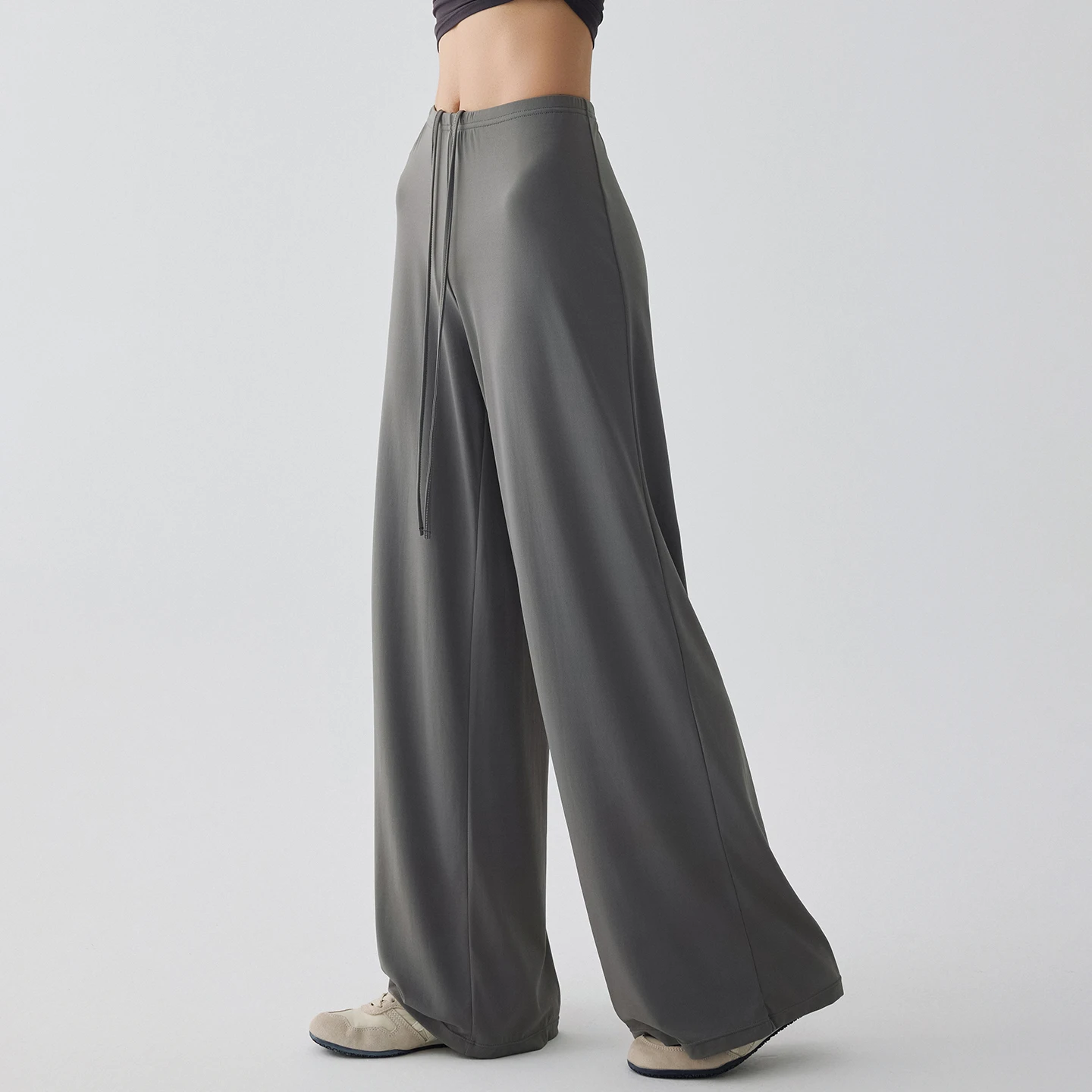 Thumbnail 4 - #50 Best Womens Pants to Buy In 2026