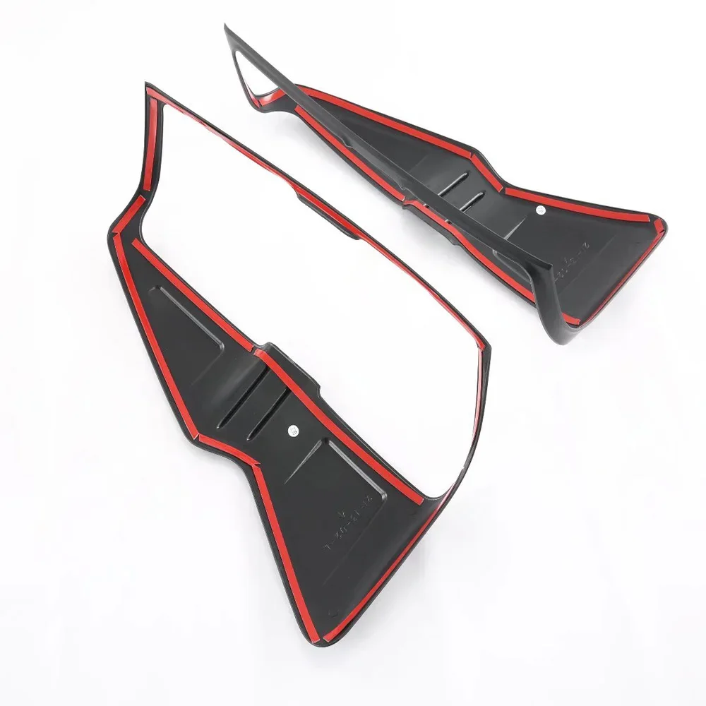 For Isuzu D-MAX DMAX 2021 2022 2023 2024 ABS Black Carbon Fiber Rear Light Cover Trim Taillight Lamp Protector Frame Accessories