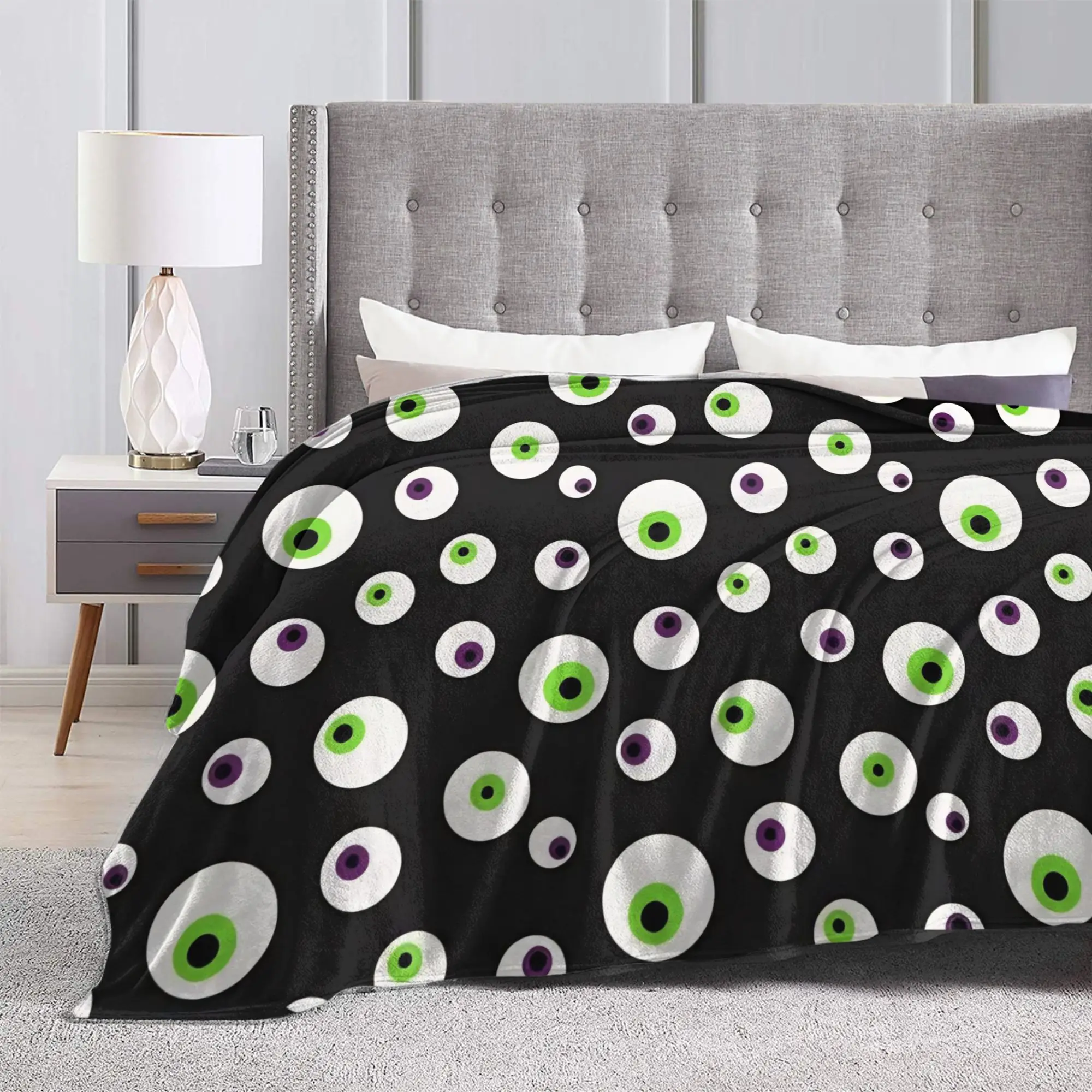 Horror Monster Eyes Halloween Flannel Blankets  Customized Throw Blanket for Home 125*100cm Rug Piece