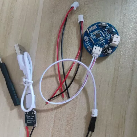 Bluetooth Acquisition of Voltage Signals Small Board V1.3, Cell Phone Observation of Voltage Waveforms (only Support Androidss)