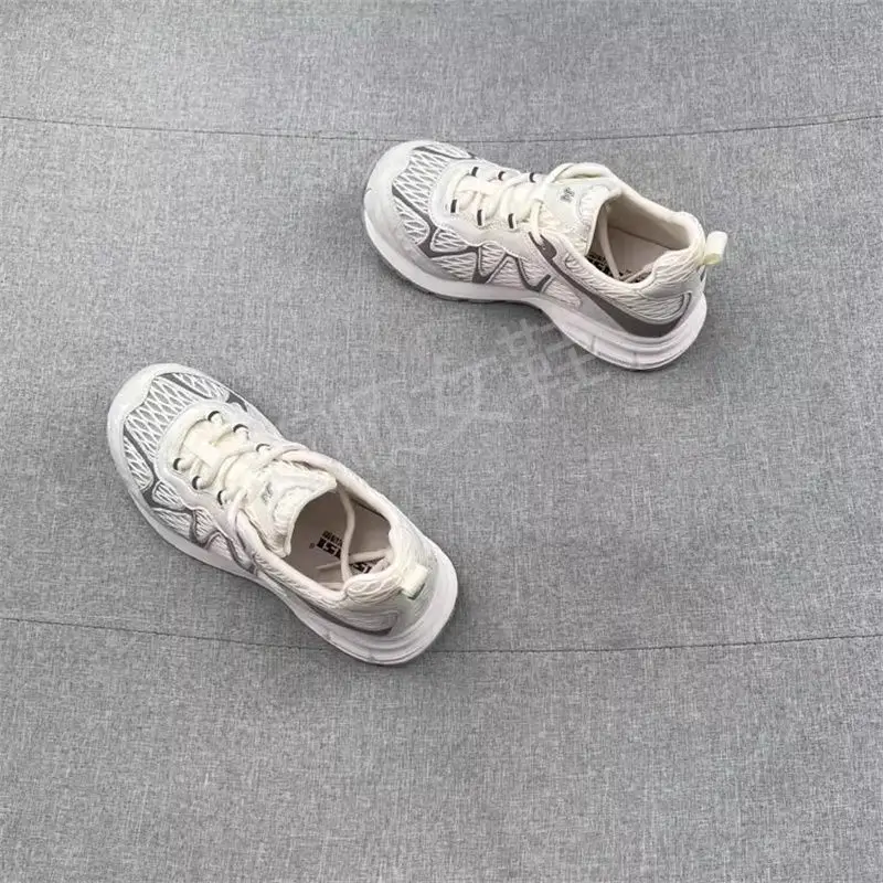 New hot summer 2025 essential lightweight neutral comfortable breathable shock-absorbing running shoes sneakers very good