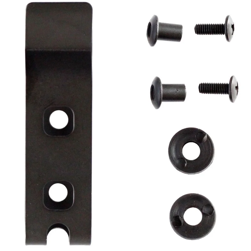 الحديد كليب حزام خطاف مشبك الأنشطة في الهواء الطلق 5.1 مللي متر ثقب قطر 66*18 مللي متر حجم مسامير التجميع وشملت تصميم ثقوب مزدوجة