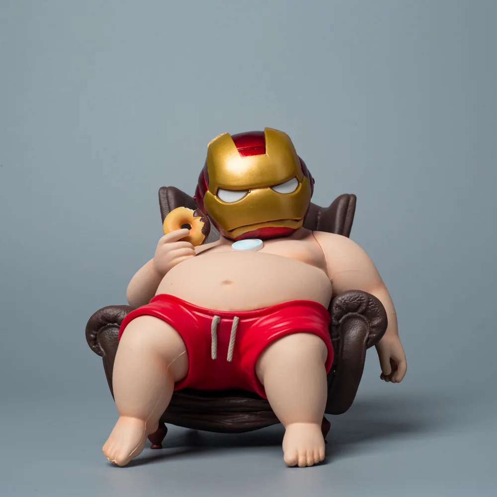 Kawaii gordo ironman comer donuts figuras de ação brinquedo 11cm bonito obese tony stark estátuas modelo boneca ornamentos colecionáveis pode brilhar