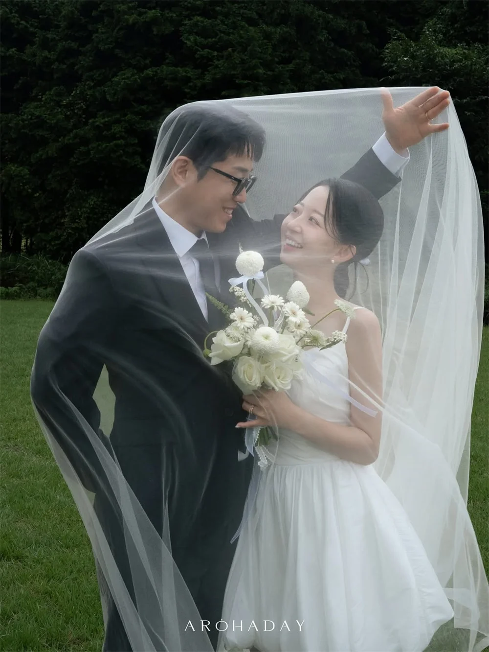 SPRAYING Mini Ivory Taffeta Wedding Dress Korea Photo Shoot O Neck Strap A line Short Bridal Gowns Corset Customized 웨딩드레스