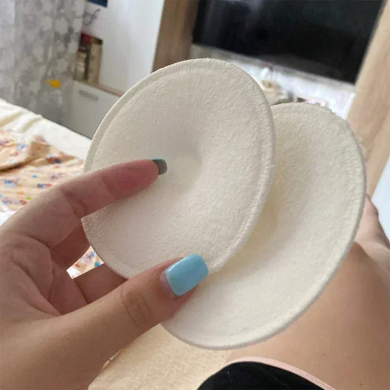 2/4Pcs Breast Pads Anti-overflow Maternity Nursing Pad เด็กให้นมบุตรล้างทําความสะอาดได้ Breathable Absorbency MOM ที่จําเป็น