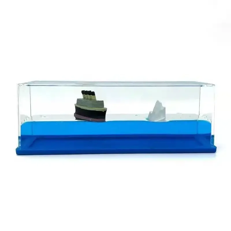 Cruise Ship Fluid Drift Bottle Titanic Same Desktop Decoration No. Thousand Sunny Fluid Drift Bottle