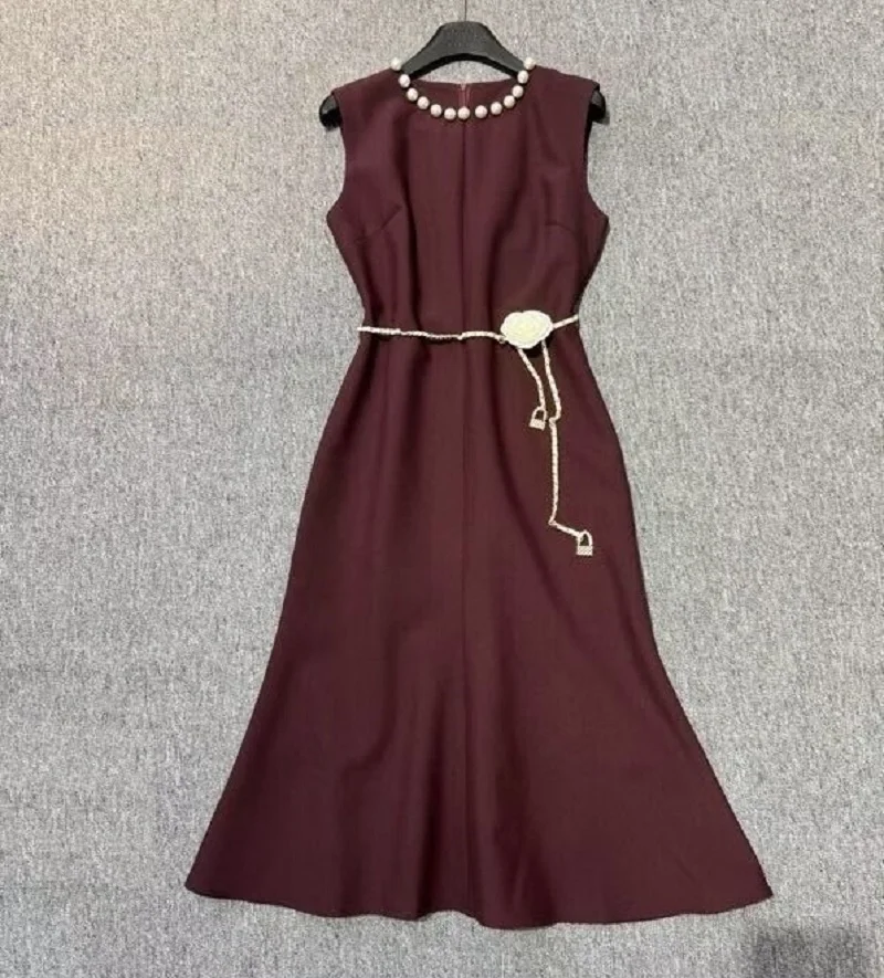 Top qualité nouvelle robe d'hiver 2025 mode Style femmes fait à la main perles fleur ceinture déco sans manches Midi moulante robe sirène