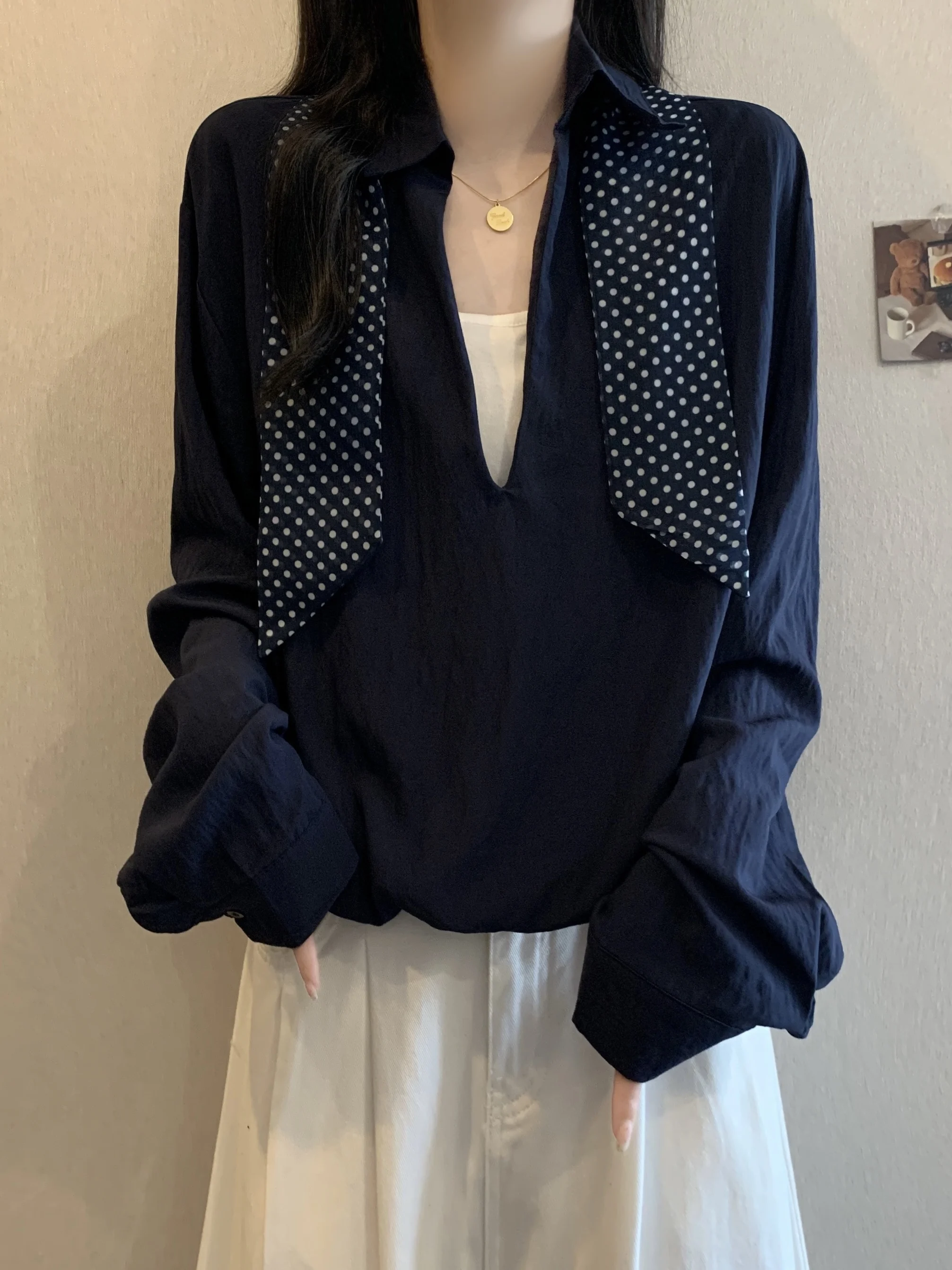 

Женская свободная блузка больших размеров с V-образным вырезом и длинным рукавом, весна-осень, с укороченной талией, элегантный повседневный стиль