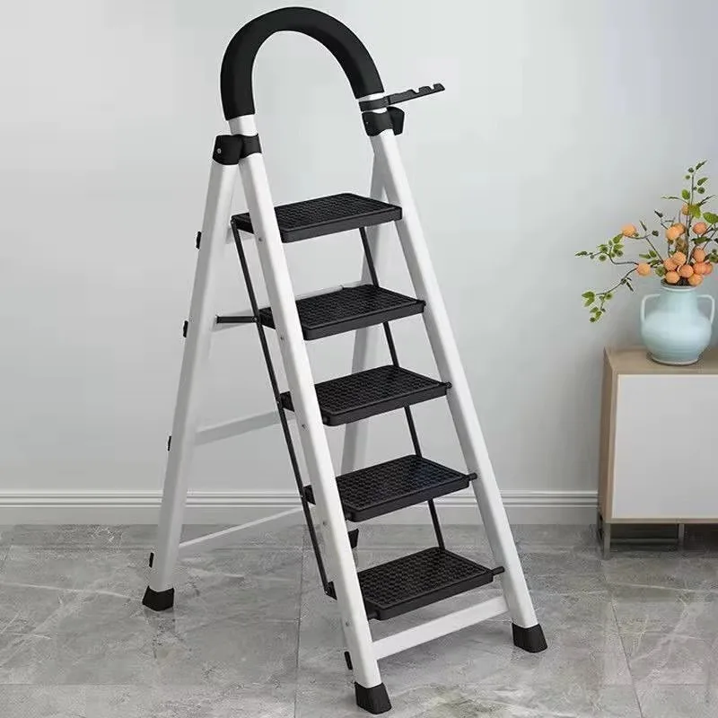Professional construction aluminum ladders and scaffolding accessories,
