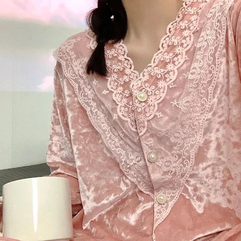 Advanced Princess Canary Velvet Solid Color Lace Lace Pajamas Female Fall and Winter Style Flounce Top Grade in Vogue Loungewear