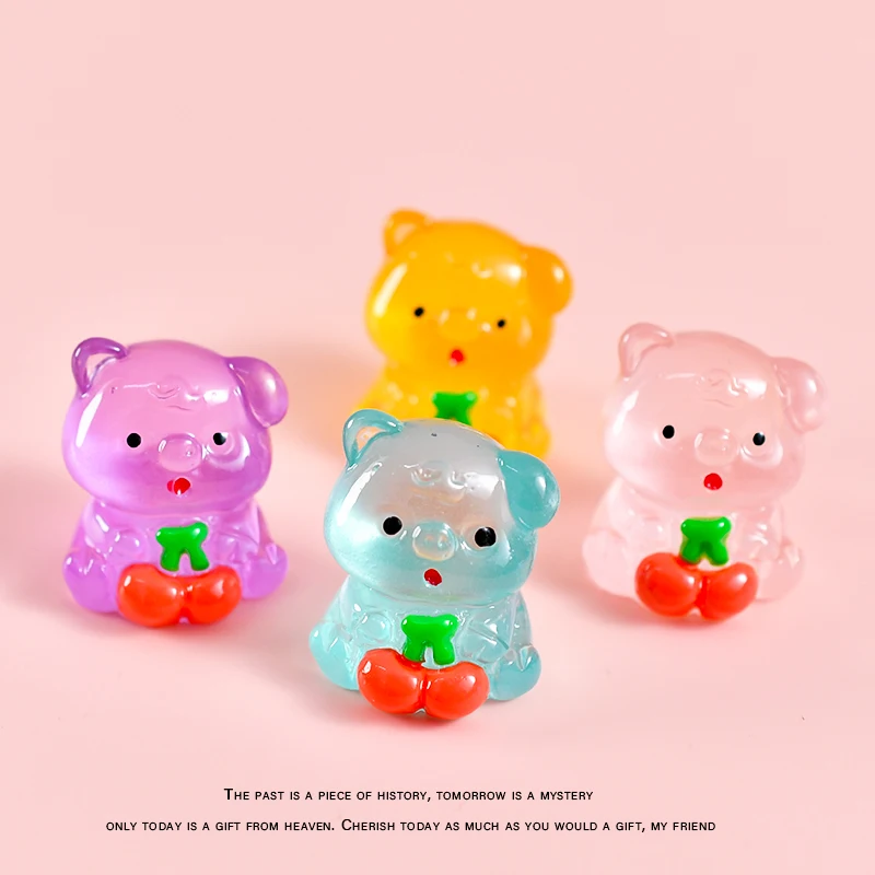 Luminous Ature Pig …