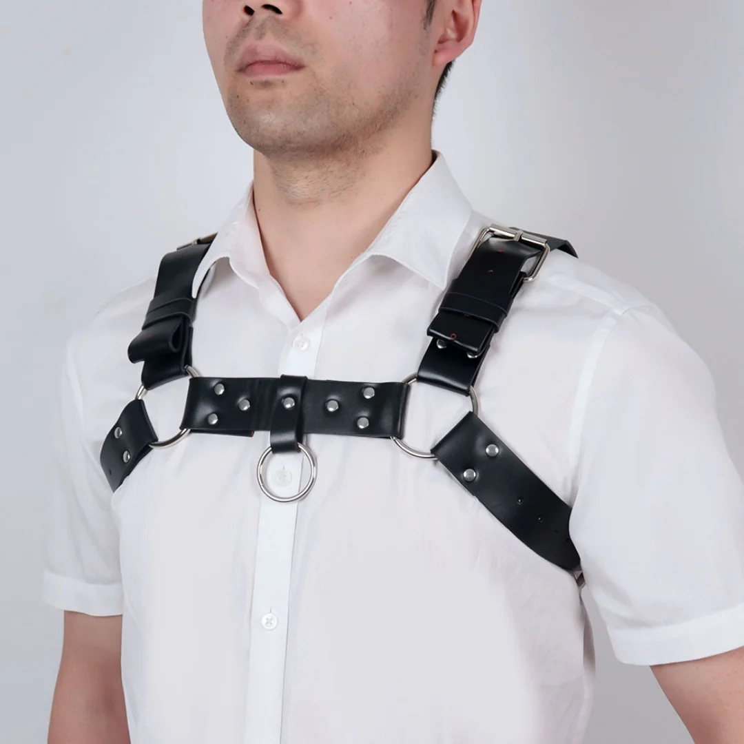 เข็มขัดหนังสีดำแบบมีหมุดสำหรับผู้ชาย สไตล์พังก์ สายรัดอกปรับได้ สำหรับการแสดงบนเวทีและสวมใส่ในชีวิตประจำวัน วันวาเลนไทน์