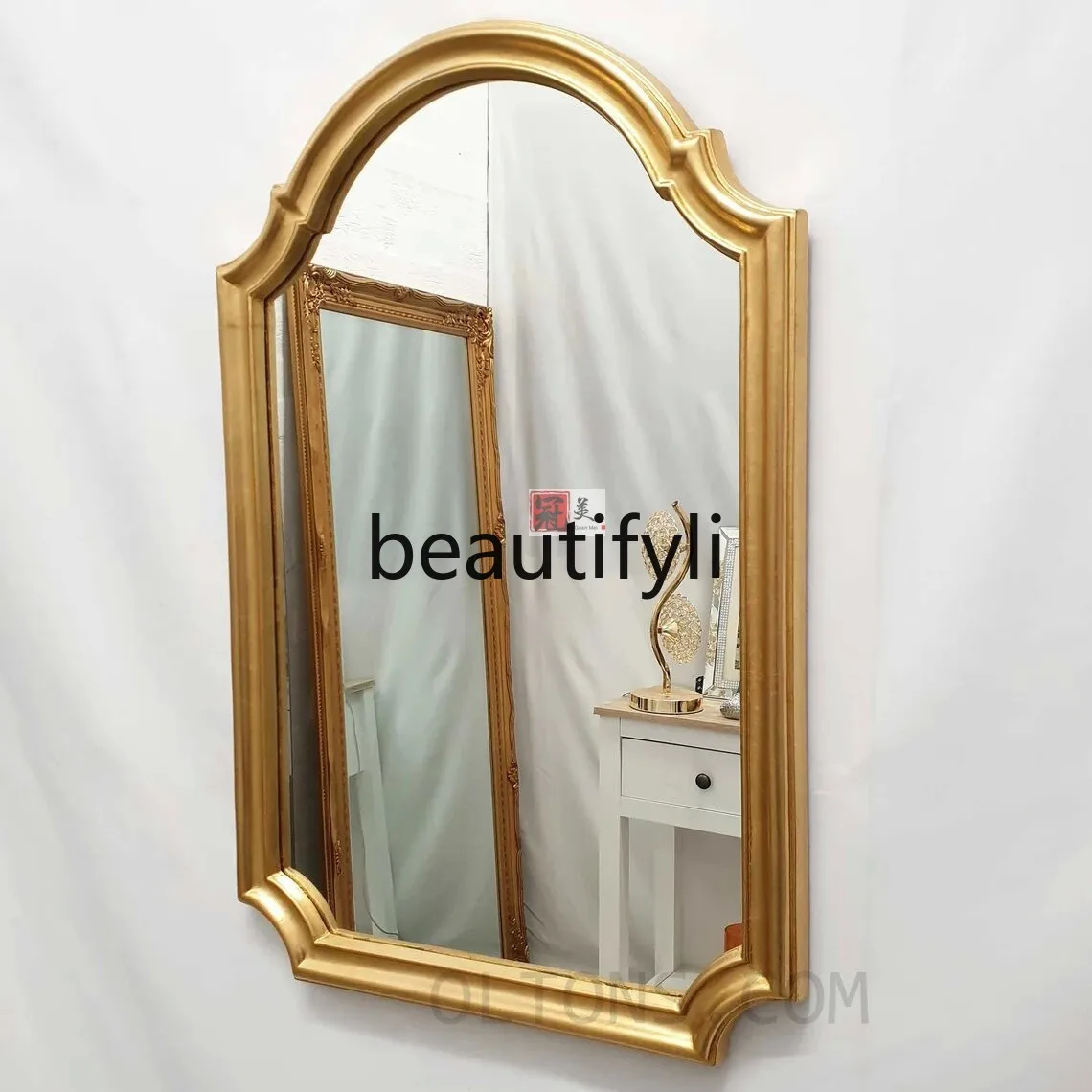 Franse retro gouden badkamerspiegel aan de muur gemonteerde cosmetische spiegel Europese entree woonkamer decoratieve spiegel