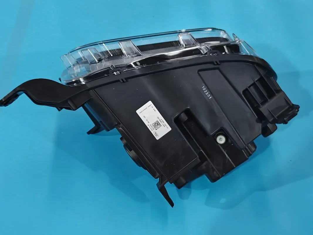 NS1-13006-BB New LED Headlight Headlight Retrofit Custom for Territoriy-2023-2024
