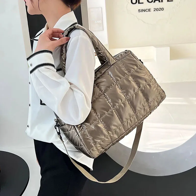 Fashion New Women Down Tote Bag Quilted Space Padded Handbag Shoulder Bag Winter Female Pillow Large Capacity Tote Crossbody Bag