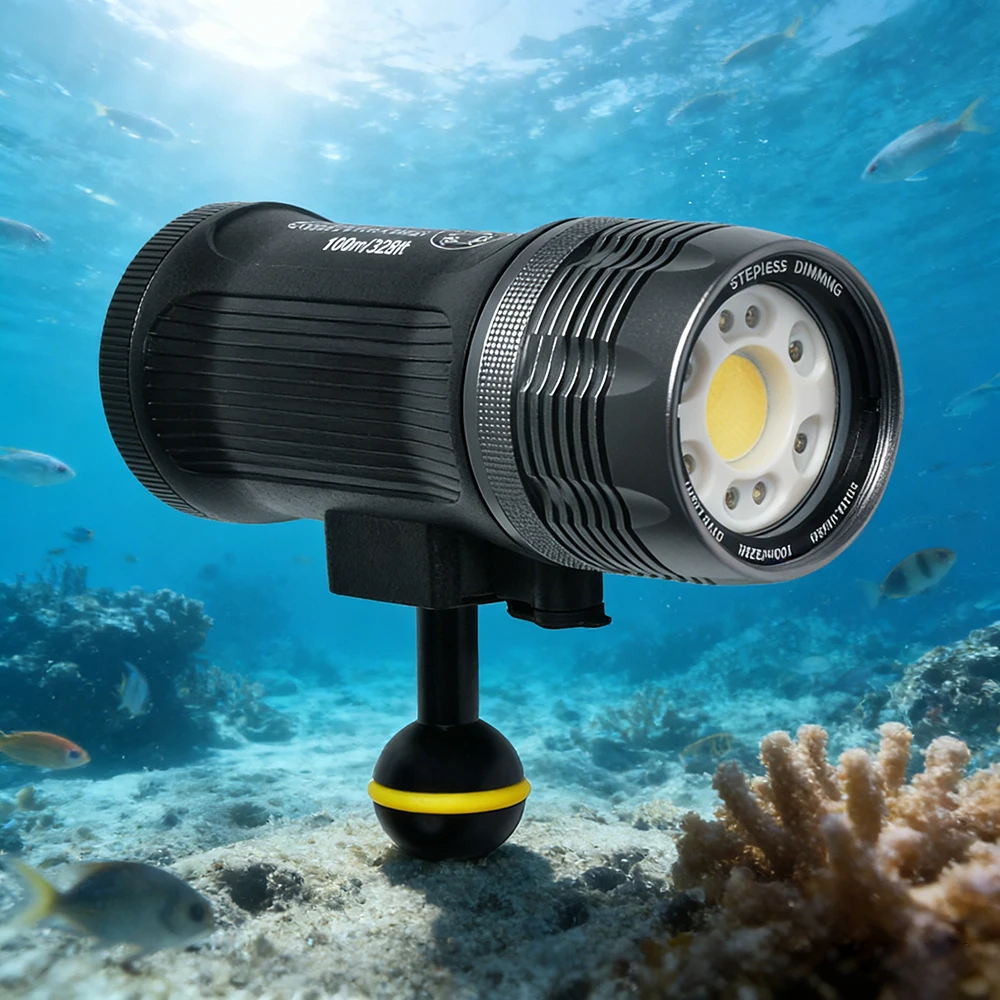 Seafrogs MK-01 3000 lumens with fiber optic flashing function, 0-100% adjustable brightness 3 modes of light UV blue red light