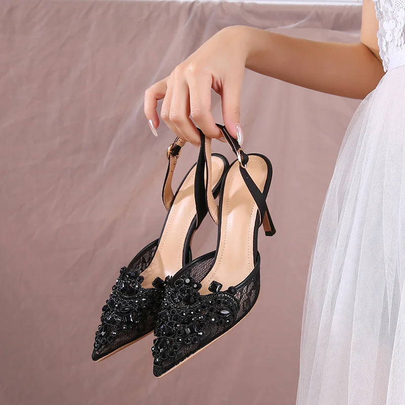 Women Wedding Shoes White Mesh Air Pearls Crystals Decortaions Middle Thin Heels Pointed Toe Back Buckle Strap Bride Sandals Hot