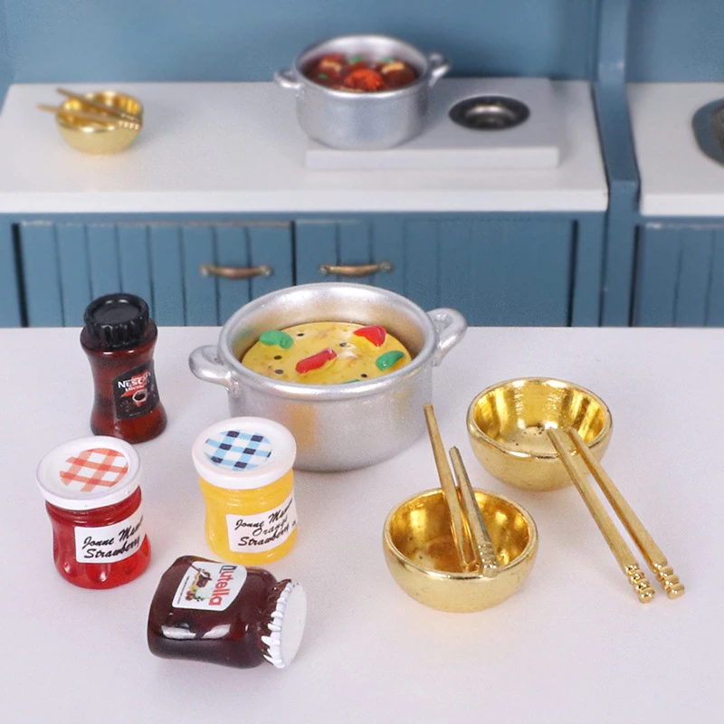 1/12 Casa delle bambole Simulazione Piatto Caldo Kit Da Tavola Con Spezzatino Condimento Casa Delle Bambole In Miniatura Sala Da Pranzo Decor Micro Cucina Giocattoli