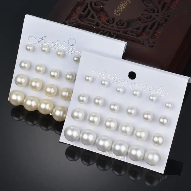 12 Pairs Imitation Pearl Earring Set, Stylish Multi-Size Round Imitation Pearl Earring Combo Set, Alloy Jewelry for Women