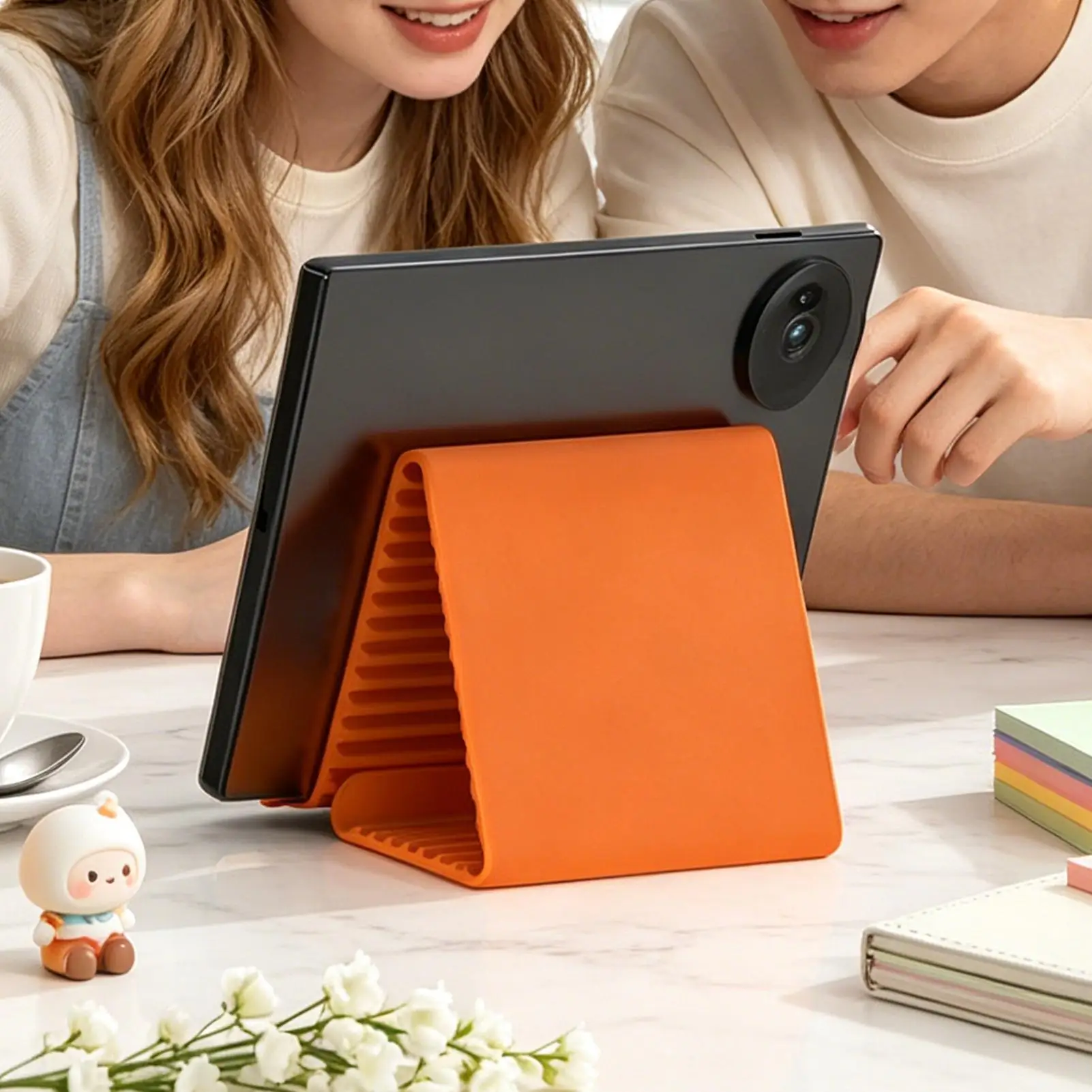 

Bendable Foldable Silicone Aluminum Phone Tablet Holder, Flexible Desk Stand for Bedroom Kitchen Couch Nightstand Home Use