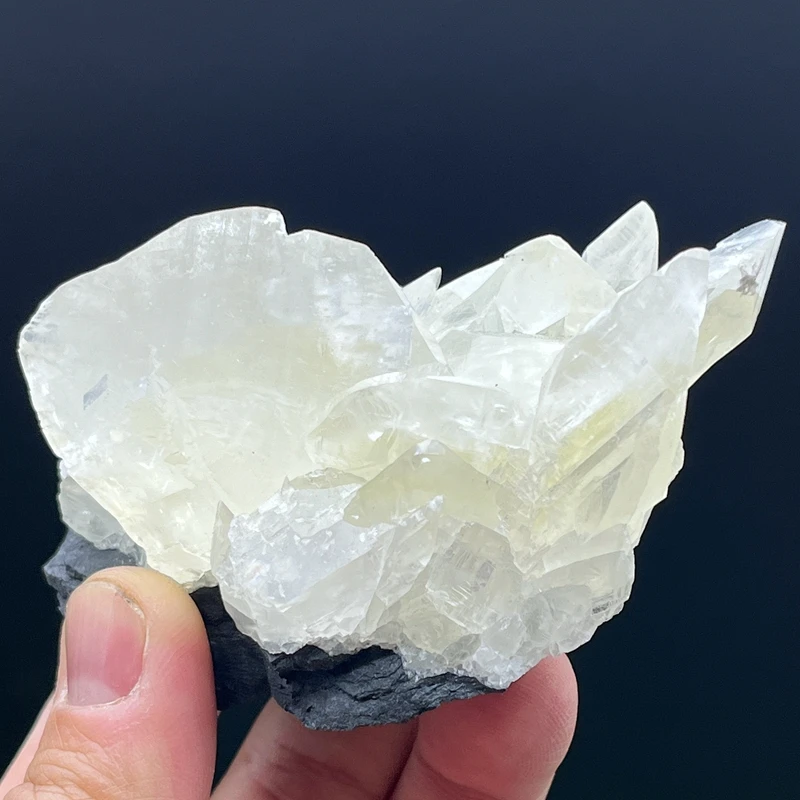 100% natural fluorescent calcite mineral specimen furniture decoration meditation energy healing stone