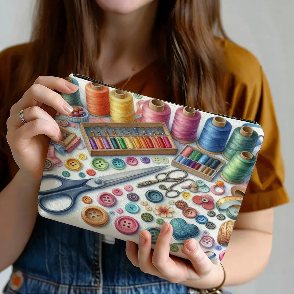 New Color Spread-and-button Sewing Tool Storage Bag, Beige Background Hand-painted Tailor Scissors, Sewing Box,
