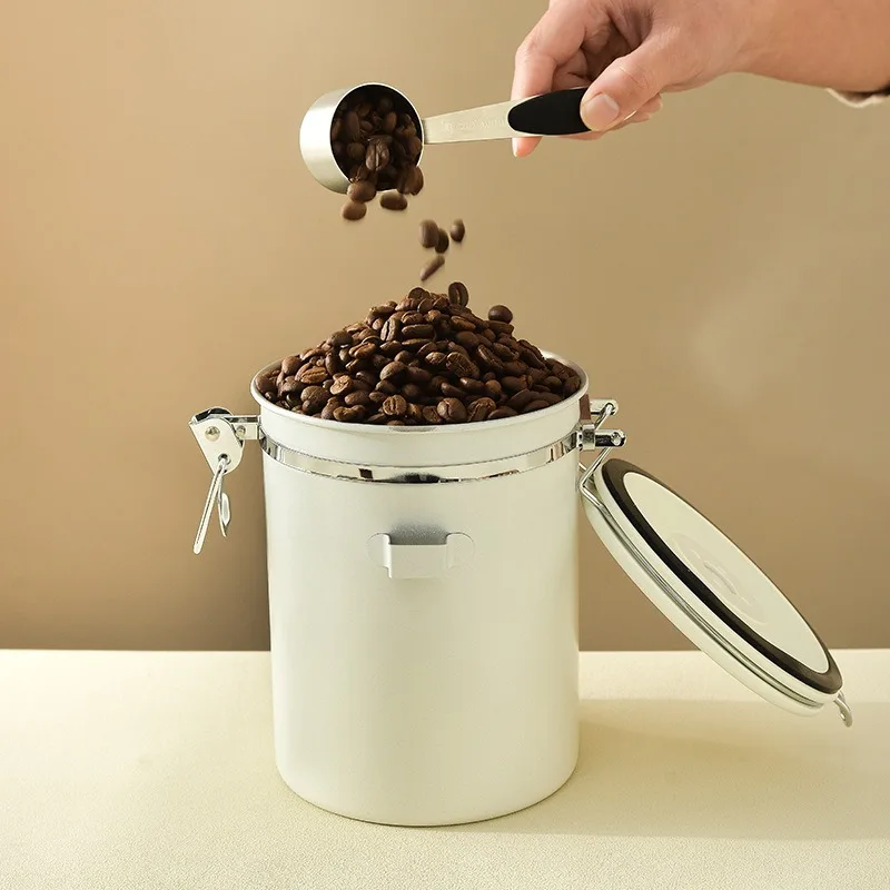 Roestvrijstalen afgedichte tank Roterende datumkoffiedose met lepel Uitlaat vers thee melkpoederblikje