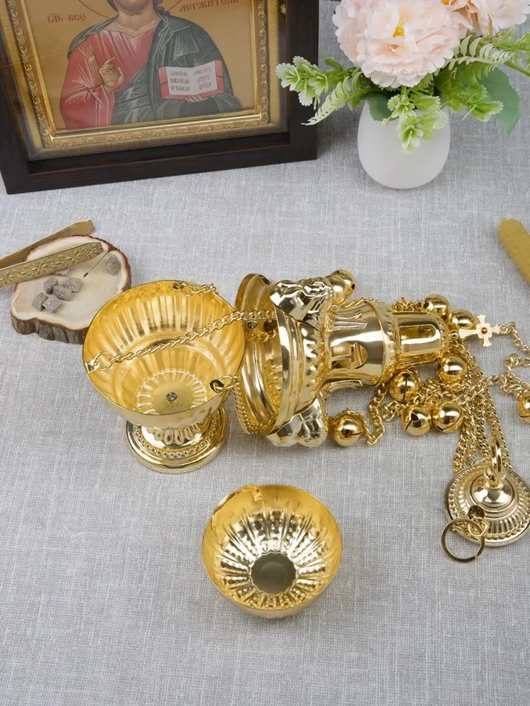 HTISOK Orthodoxes Räuchergefäß mit Kette und Glocken aus Zinklegierung, vergoldet, für Kirchenaltarzeremonien, mit traditionellem Design. – Detail 9