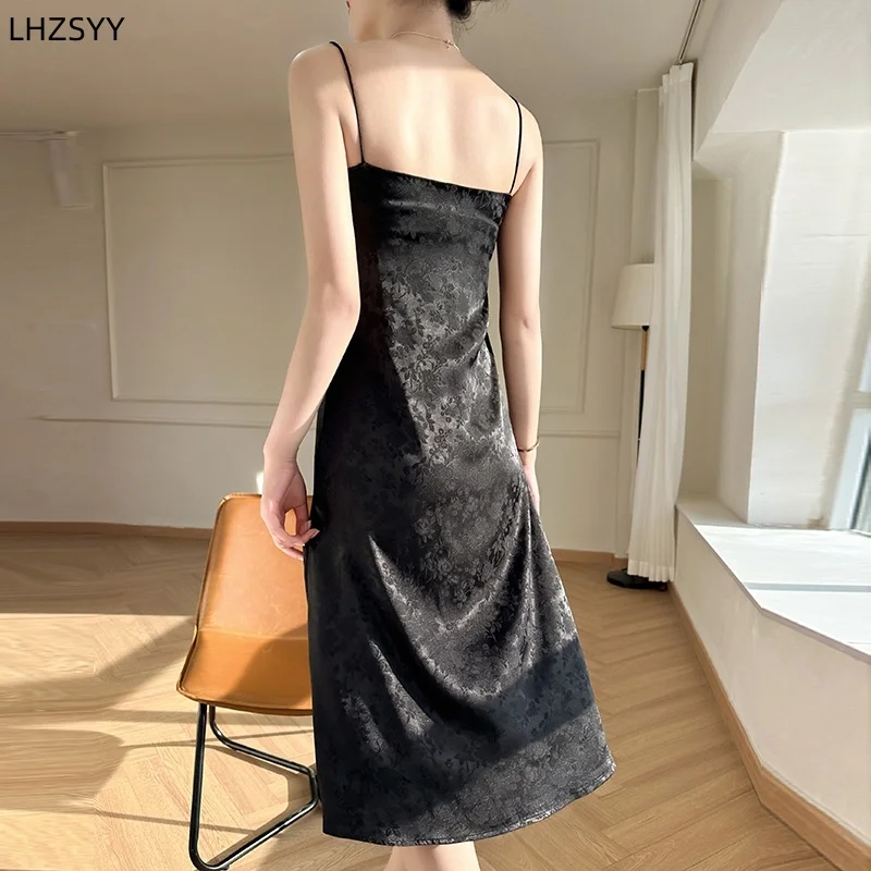 Lhzsyy 2024 Seide Satin rücken frei Hosenträger Kleid Frauen Sommer neue Mode Bottom ing Tasche Hüfte Seide langen Rock Schlinge High-End-Dame