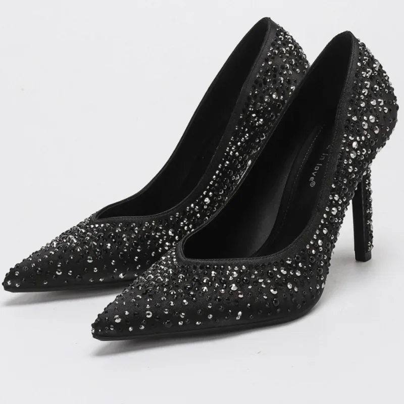Роскошные брендовые туфли-лодочки со стразами и острым носком, женские модные туфли на мелком каблуке для свадебной вечеринки, блестящие элегантные женские туфли на высоком каблуке
