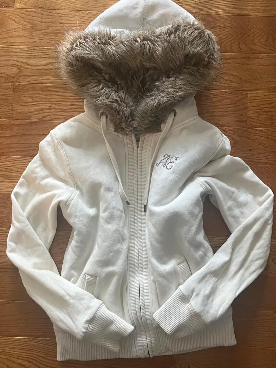 

Onalippa 2025 New American Retro Spicy Girl Winter Plush Thick Hooded Jacket Women Niche Design Zipper Casual Waist Top