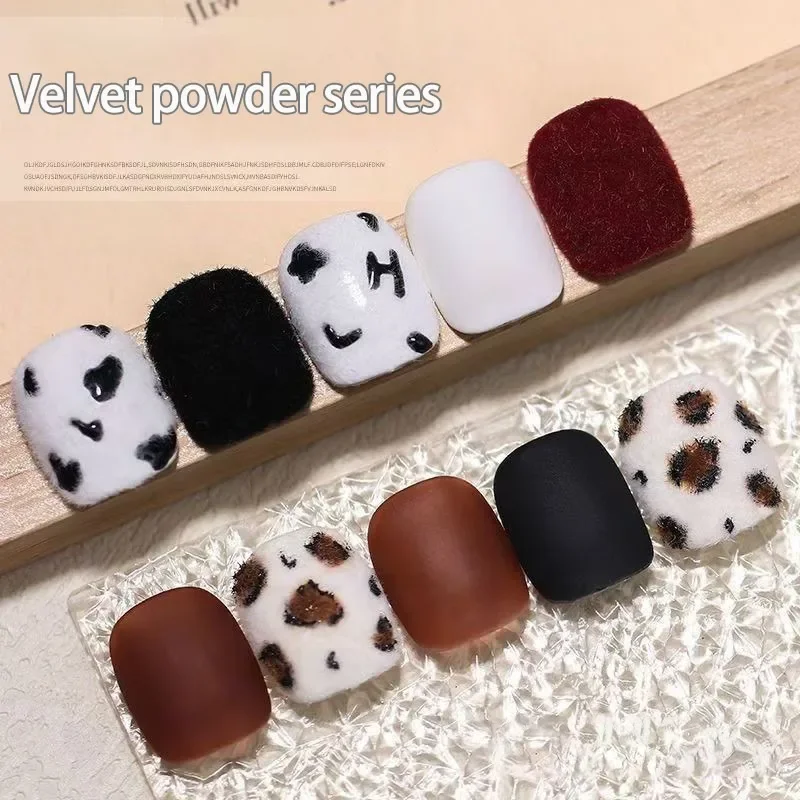 7-kolorowy puszysty uciekający aksamitny proszek do paznokci Kolorowy brokatowy pył do manicure DIY UV Gel Polish Nail Art Decoration