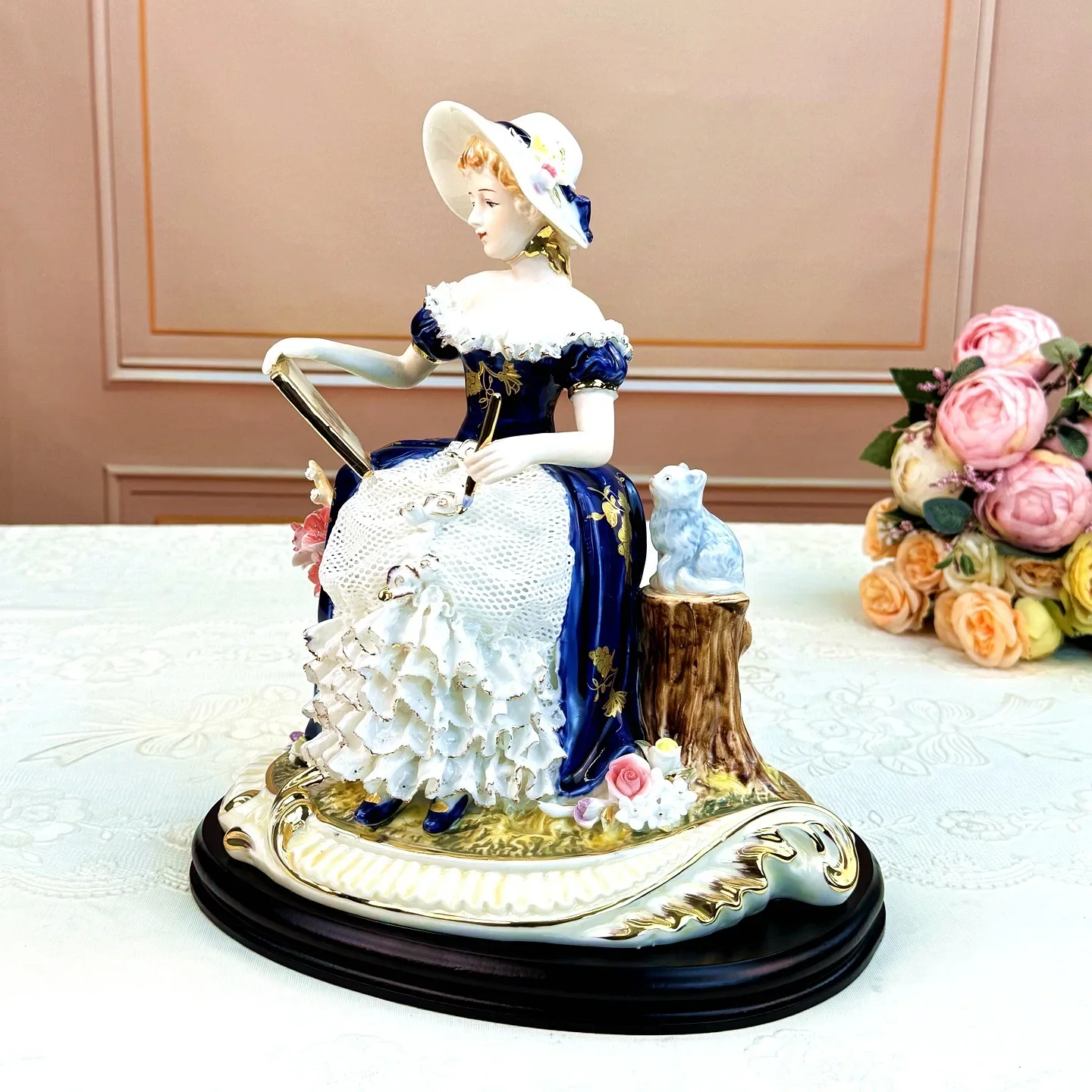 European retro beautiful women ornament lace porcelain doll character jewelry handmade luxury living room home crafts high-end