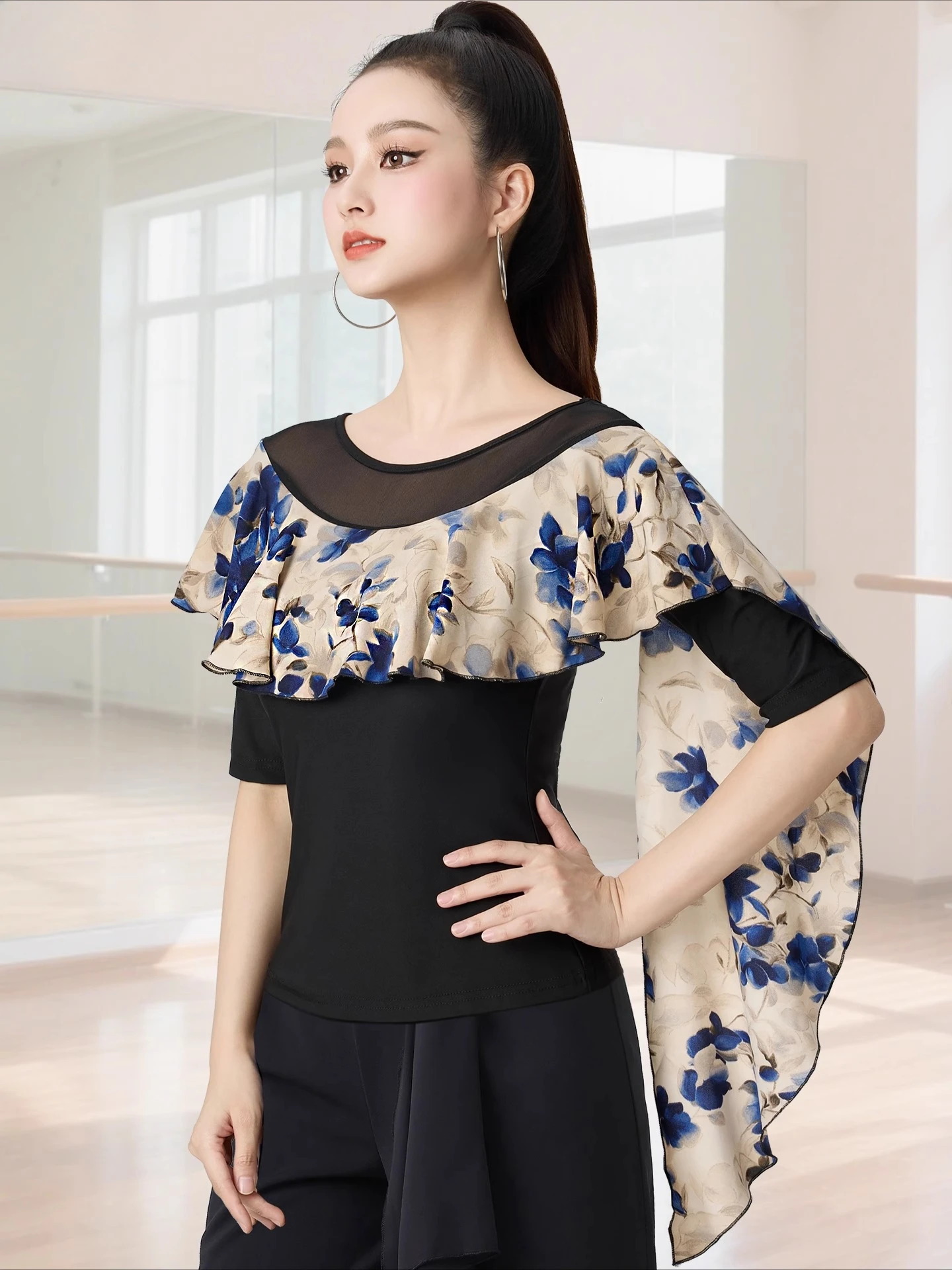 

Костюм для танцев с линиями, новые товары, женская одежда для латинских танцев, одежда для бальных танцев, топы с принтом, тренировочный костюм для профессионального танца, топы