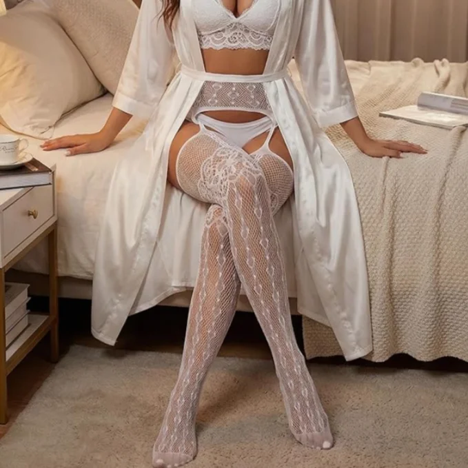 Stijlvolle erotische sokken, elegante jacquard kousen met jarretelgordels, sexy dameslingerie, lichtblauw rode kousen.