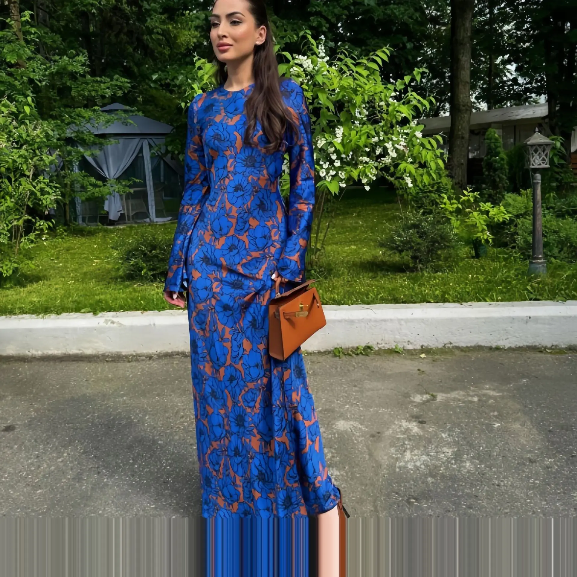 

Fashion Elegant Women's Long Dress Autumn Style Blue Printed Round Neck Long Sleeved Lace Waist Long Skirt Party Dance Vestido